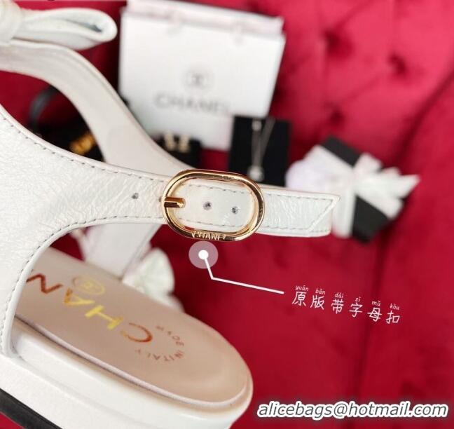 Good Product Chanel Wax Calfskin Flat Sandals with Pearl and Bow White 331102