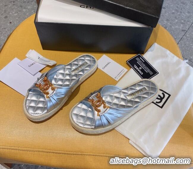 Best Price Chanel Quilted Leather CC Knot Flat Slide Sandals 040812 Silver 2021