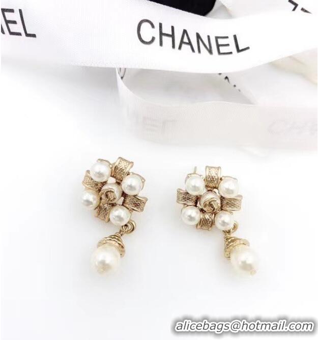 Classic Inexpensive Chanel Earrings CE6436