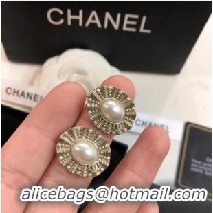 Pretty Style Cheap Chanel Earrings CE6443