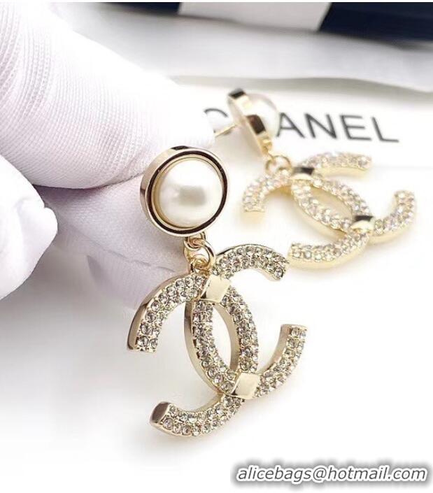 Buy Fashionable Chanel Earrings CE6461