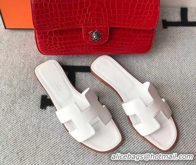 Trendy Design Hermes Oran H Flat Slipper Sandals in Smooth Calfskin 040266 White 2021