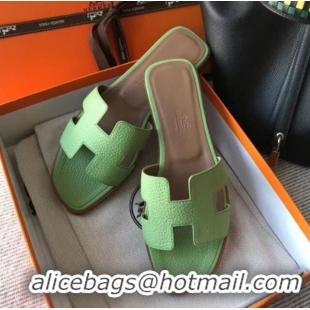 Charming Hermes Oran H Flat Slipper Sandals in Togo Grainy Calfskin 040381 Light Green 2021