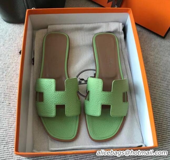 Charming Hermes Oran H Flat Slipper Sandals in Togo Grainy Calfskin 040381 Light Green 2021