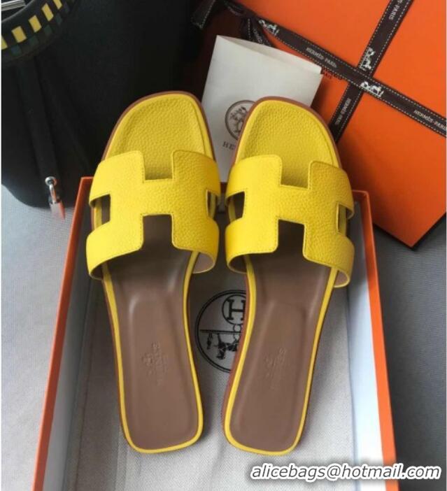 Grade Quality Hermes Oran H Flat Slipper Sandals in Togo Grainy Calfskin 040384 Yellow 2021