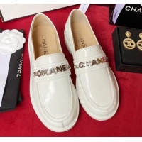 Low Price Chanel Shiny Leather CAHNEL Charm Loafers 040765 White 2021