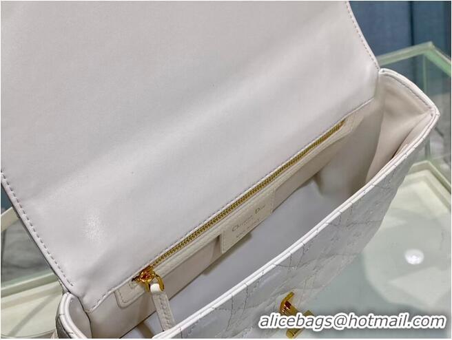 Top Quality MEDIUM DIOR CARO BAG Soft Cannage Calfskin M9242 White