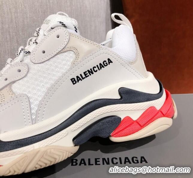 Trendy Design Balenciaga Triple S Sneakers 051023 White/Grey 2021