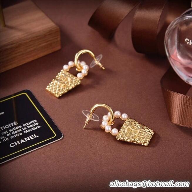 Buy Cheapest Chanel Earrings CE6546