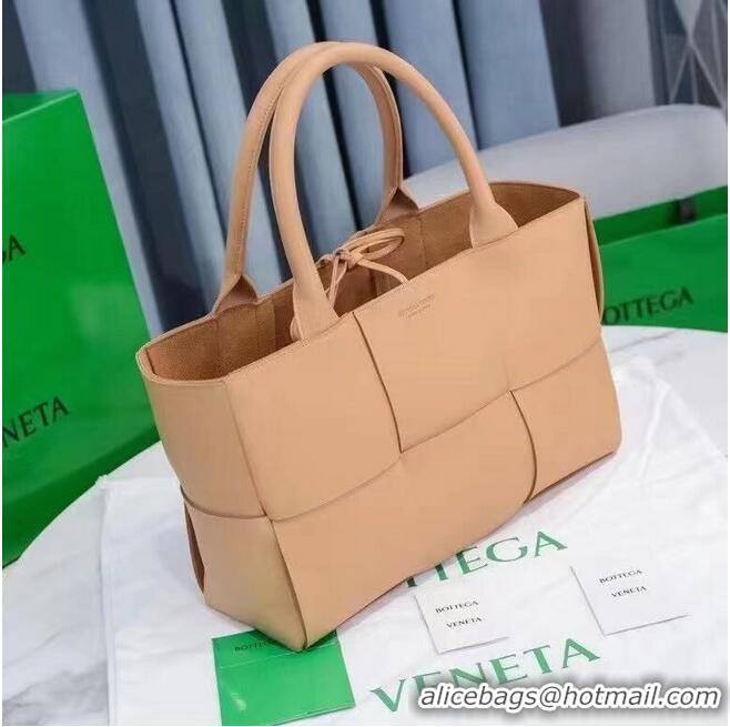 Buy Discount Bottega Veneta ARCO TOTE 609175 Nude