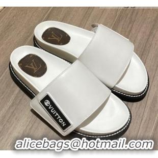 Sophisticated Louis Vuitton Leather LV Sunset Flat Comfort Slide Sandals 061254 White