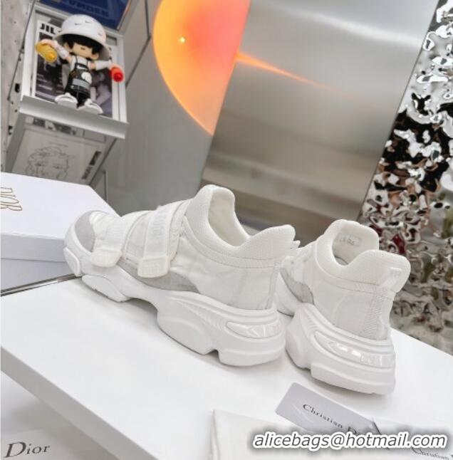 Top Quality Dior D-Wander Sneakers White Camouflage Fabric 042881