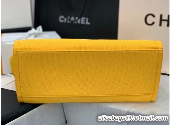 Market Sells Chanel Original large shopping bag 66941 yellow