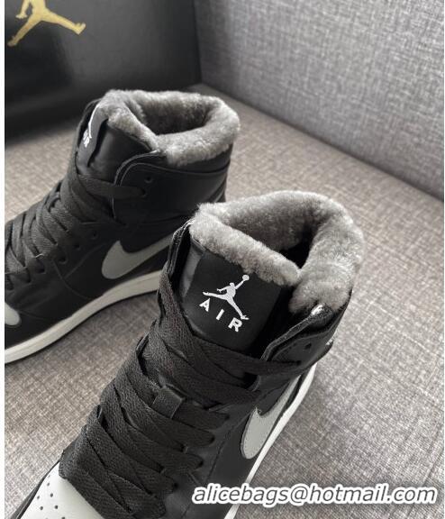 Well Crafted Nike WMNS AJ1 High-Top Sneakers in Calfskin and Wool CD1162 Black 2020