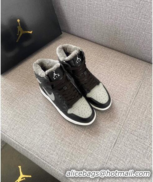 Well Crafted Nike WMNS AJ1 High-Top Sneakers in Calfskin and Wool CD1162 Black 2020