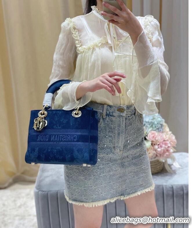 Good Product MEDIUM LADY D-LITE BAG Blue Dior Flowers Embroidered Denim M0565OJA