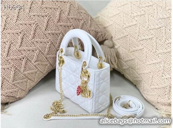 Super Quality MINI LADY DIOR BAG Cannage Lambskin M0505OC White