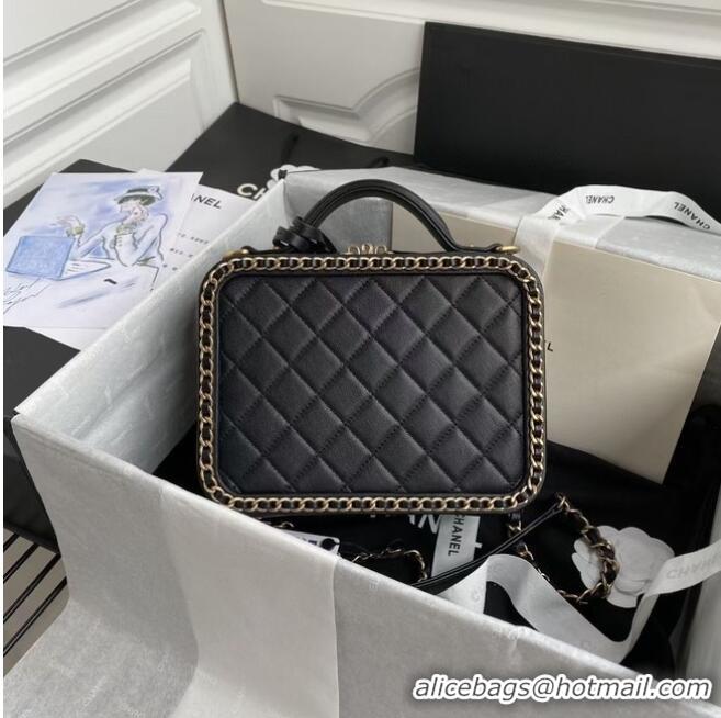 Good Product Chanel Lambskin Crystal Calfskin & Gold-Tone Metal Cosmetic Bag 8818 black