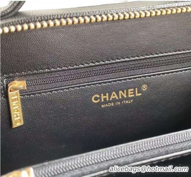 Good Product Chanel Lambskin Crystal Calfskin & Gold-Tone Metal Cosmetic Bag 8818 black