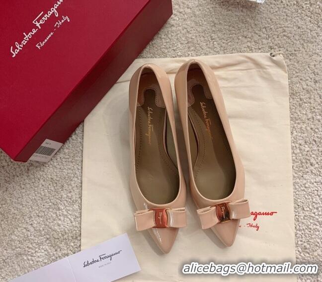 Low Price Salvatore Ferragamo Alice Vara Bow Patent Leather Pumps 5.5cm 051206 Nude 2021