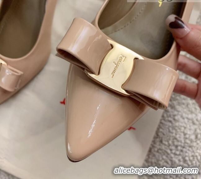 Low Price Salvatore Ferragamo Alice Vara Bow Patent Leather Pumps 5.5cm 051206 Nude 2021