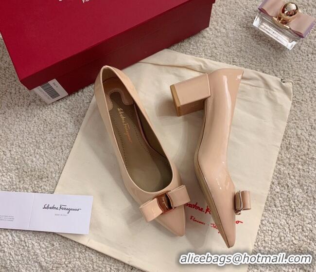 Low Price Salvatore Ferragamo Alice Vara Bow Patent Leather Pumps 5.5cm 051206 Nude 2021