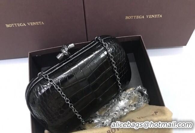 Market Sells Bottega Veneta Knot Clutch in Crocodile Calfskin BV2101 Black 2021