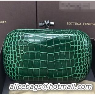 Fashion Design Bottega Veneta Knot Clutch in Crocodile Calfskin BV2101 Green 2021