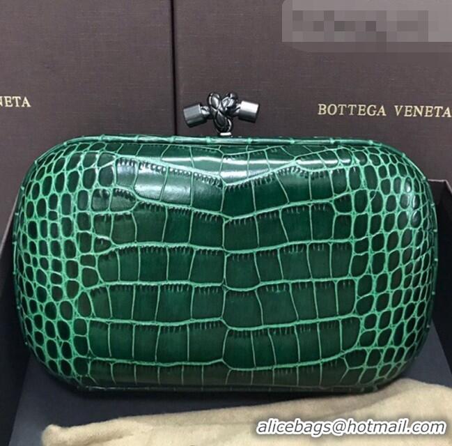 Fashion Design Bottega Veneta Knot Clutch in Crocodile Calfskin BV2101 Green 2021