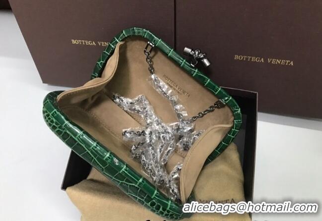 Fashion Design Bottega Veneta Knot Clutch in Crocodile Calfskin BV2101 Green 2021