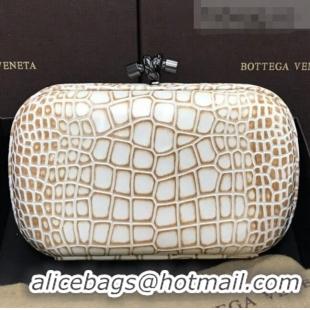 Best Quality Bottega Veneta Knot Clutch in Crocodile Calfskin BV2101 White 2021