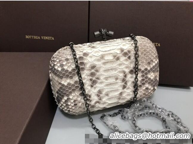 Grade Quality Bottega Veneta Knot Clutch in Pythonskin Calfskin BV2101 Grey/White 2021