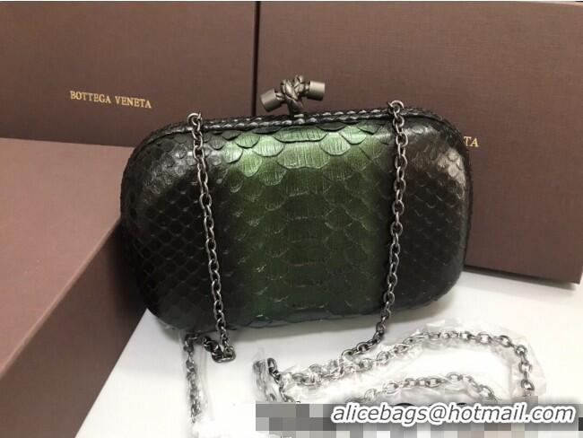 Buy Discount Bottega Veneta Knot Clutch in Pythonskin Calfskin BV2101 Green 2021