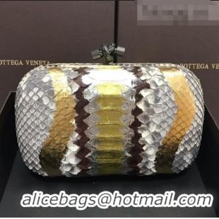 Top Quality Bottega Veneta Knot Clutch in Pythonskin Calfskin BV2101 Grey/Gold 2021