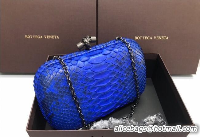 Top Design Bottega Veneta Knot Clutch in Pythonskin Calfskin BV2101 Blue 2021