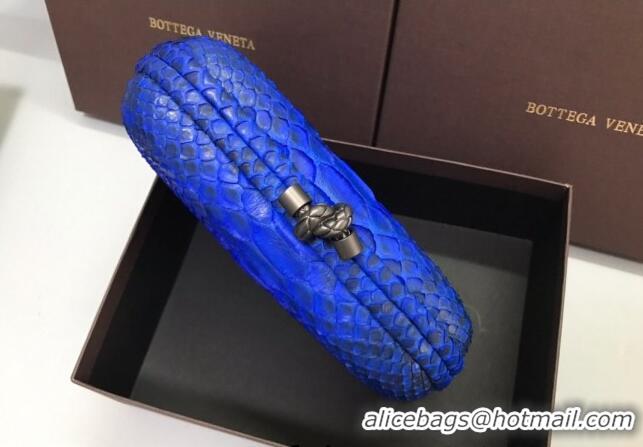 Top Design Bottega Veneta Knot Clutch in Pythonskin Calfskin BV2101 Blue 2021