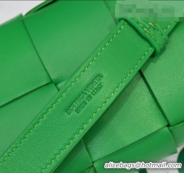 Best Product Bottega Veneta The Belt Cassette Bag in Maxi-Woven Lambskin BV2114 Green 2021