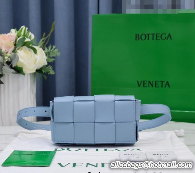 Low Cost Bottega Veneta The Belt Cassette Bag in Maxi-Woven Lambskin BV2114 Blue 2021