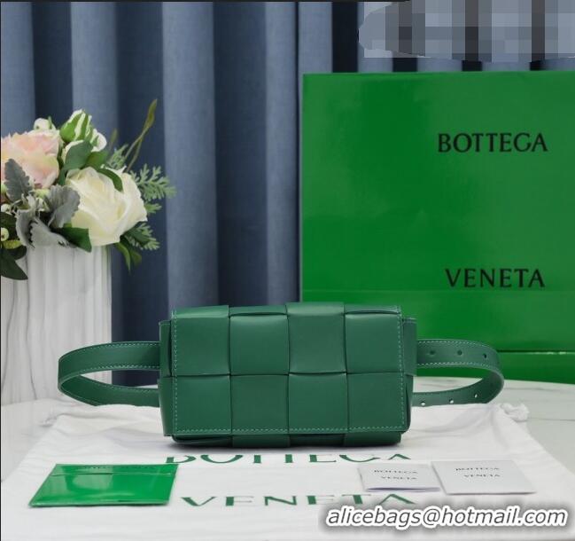 Top Grade Bottega Veneta The Belt Cassette Bag in Maxi-Woven Lambskin BV2114 Dark Green 2021