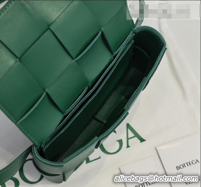 Top Grade Bottega Veneta The Belt Cassette Bag in Maxi-Woven Lambskin BV2114 Dark Green 2021