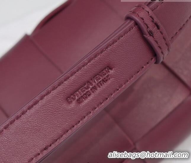 Free Shipping Bottega Veneta The Belt Cassette Bag in Maxi-Woven Lambskin BV2114 Burgundy 2021