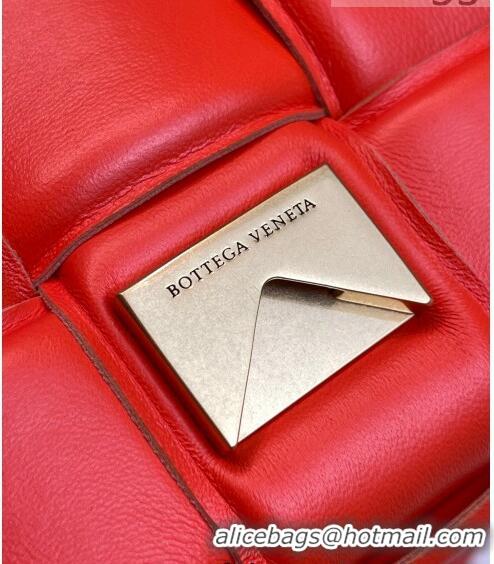 Discount Bottega Veneta Padded Cassette Medium Crossbody Messenger Bag BV2127 Bright Red/Silver 2021