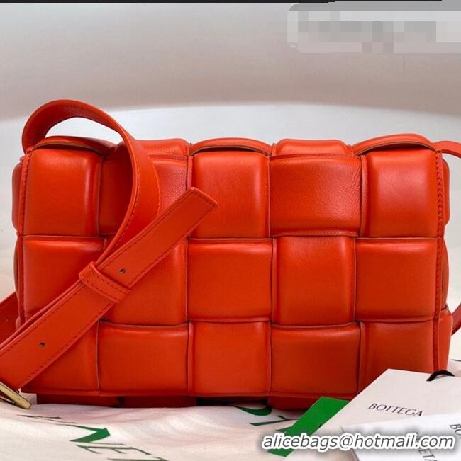 Discount Bottega Veneta Padded Cassette Medium Crossbody Messenger Bag BV2127 Bright Red/Silver 2021