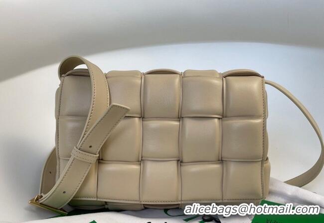 Promotional Bottega Veneta Padded Cassette Medium Crossbody Messenger Bag BV2127 Beige 2021