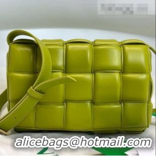 Top Grade Bottega Veneta Padded Cassette Medium Crossbody Messenger Bag BV2127 Kiwi Green 2021