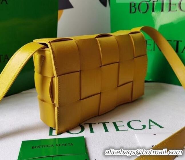 Shop Perfect Bottega Veneta Cassette Small Crossbody Messenger Bag in Maxi Weave BV2158 Yellow 2021