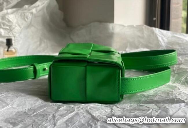 Discount Bottega Veneta Mini Cassette Bag in Woven Shiny Calfskin Parakeet BV2168 Green 2021