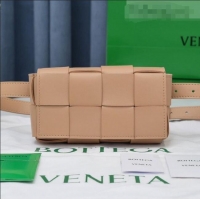 Best Price Bottega Veneta The Belt Cassette Bag in Maxi-Woven Lambskin BV2114 Nude 2021