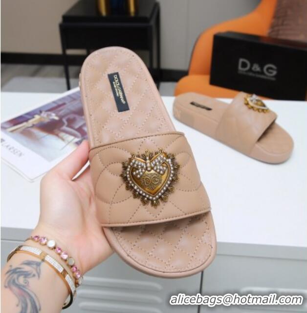 New Style Dolce&Gabbana DG Calfskin Flat Slide Sandals with Heart Charm 012308 Nude 2021 