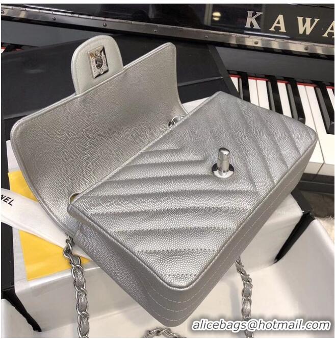 Top Quality Chanel Small Classic Handbag Grained Calfskin & silver-Tone Metal A69900 Silver